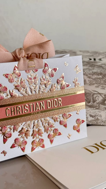 The New Standard in Luxury Retail Packaging
